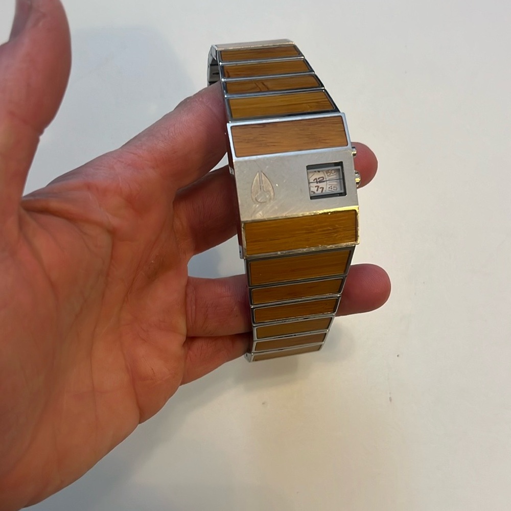 Nixon Teak Rotolog original watch